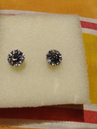 Pendientes de plata con flores