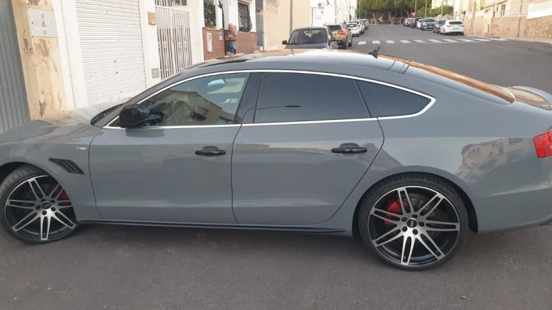 Audi A5 2011 - foto 1