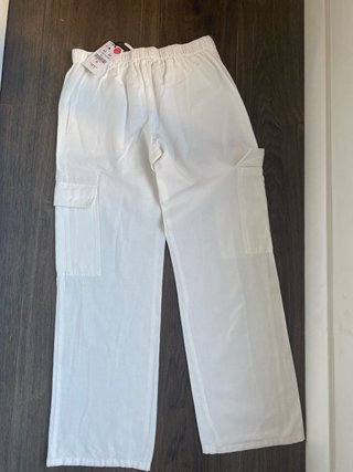 Pantalón bolsillos ajustable