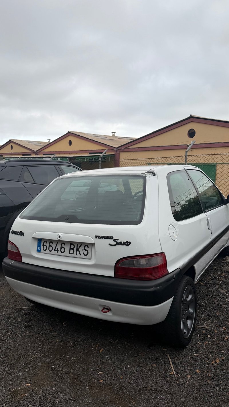 Citroen Saxo 2001 - foto 1