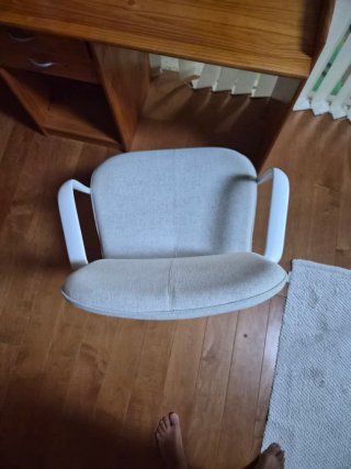 Silla de oficina beige Ikea