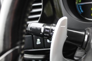 Mitsubishi OUTLANDER 2.0 PHEV Kaiteki Auto 4WD (2017)