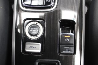 Mitsubishi OUTLANDER 2.0 PHEV Kaiteki Auto 4WD (2017)