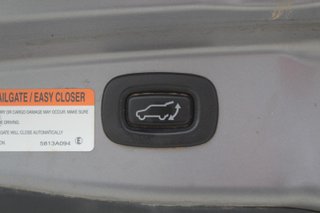 Mitsubishi OUTLANDER 2.0 PHEV Kaiteki Auto 4WD (2017)