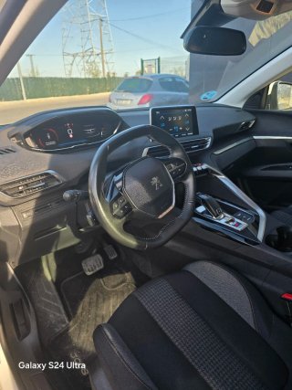 Peugeot 3008 2021