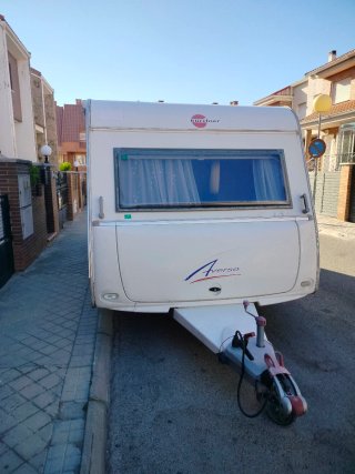 Caravana tres ambientes Bürstner Adver 500 TK