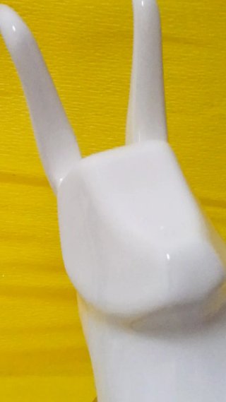 Escultura Toro Blanco Lateral - VP Interiorismo