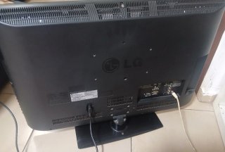 Televisión LG 30 Negra no tiene smartv