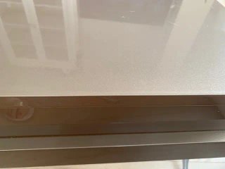 Mesa elevable beige plata 100x50x 41