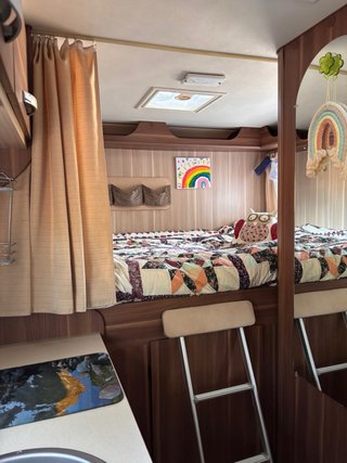 AUTOCARAVANA MC LOUIS GLAMYS 25 G