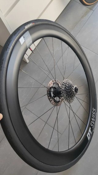 Par Ruedas DT Swiss ARC 1400 Dicut DB.