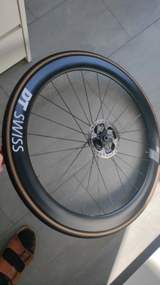 Par Ruedas DT Swiss ARC 1400 Dicut DB.
