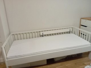 Cama infantil IKEA Gulliver 165x76 blanca y colcho