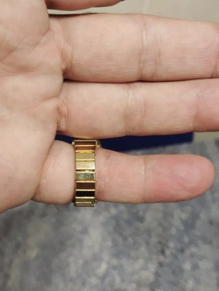 Anillo Reloj Vintage Quartz Dorado