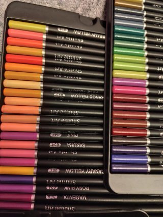 138 Lápices de Colores Shuttle Art