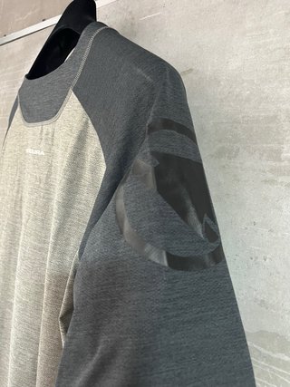 Camisa Endura Tamanho L