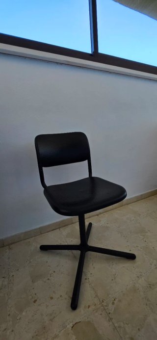Silla de escritorio negra