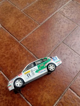 Scalextric Skoda Octavia más carrocería Mitsubishi