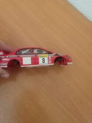 Scalextric Skoda Octavia más carrocería Mitsubishi