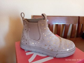 Botas niña estrellas talla 32