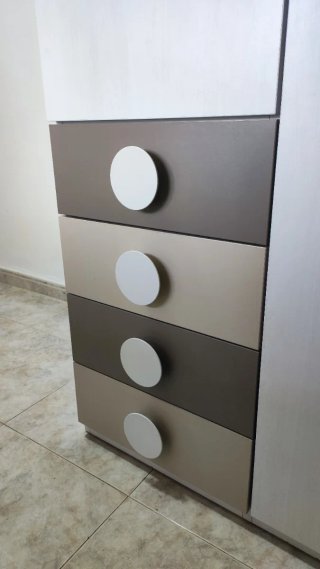 Armario de madera de pino de 90x240