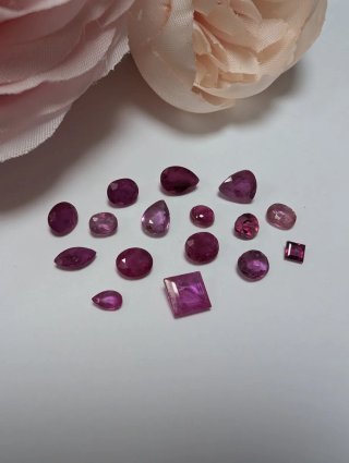 Lote de rubíes naturales