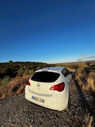 Opel Astra 2015