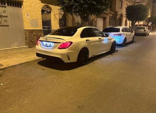 Mercedes-Benz Clase C 220 2016 AMG