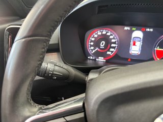 Volvo XC40 1.5 T4 Twin Recharge Core Auto (2022)
