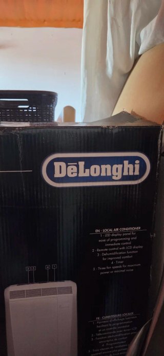 Aire Acondicionado Portátil DeLonghi Pingüino 9800