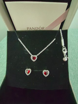 Conjunto Pandora Corazón Rojo y Plata