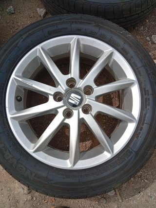 Llantas 15 5x100 con neumáticos 90%