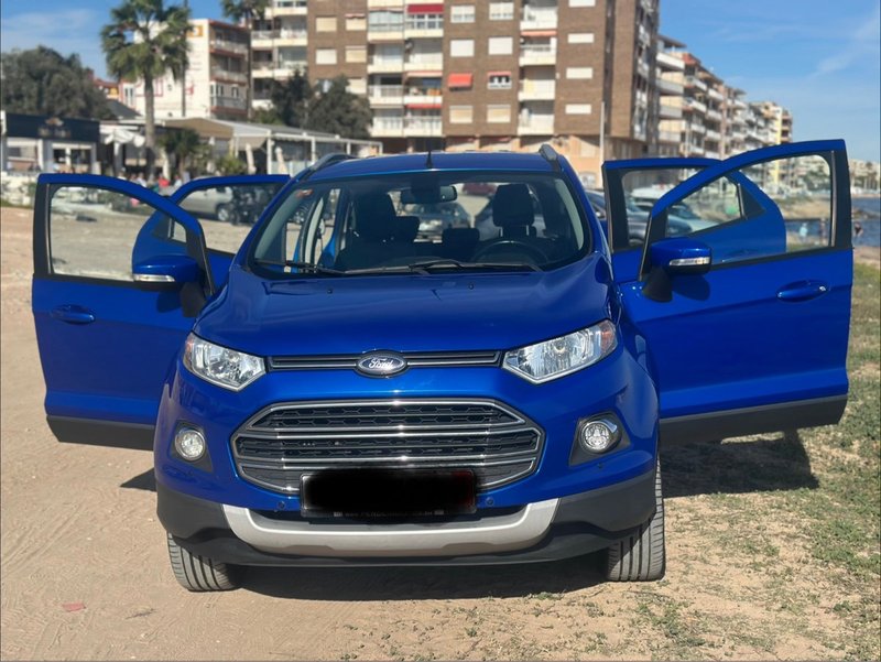 Ford EcoSport 2015 - foto 1