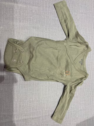 Lote de 6 Bodies de 0-1 mes y 3 meses