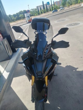 Suzuki GSX S1000GX Negra