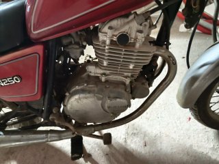 Suzuki GN250 1999 Alta Tráfico