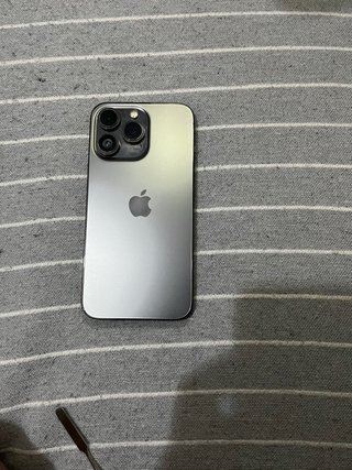 iPhone 13 Pro Gris