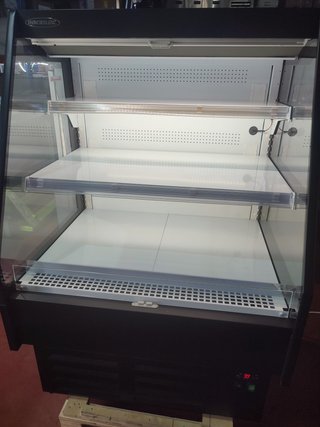 Vitrina refrigerada para lácteos