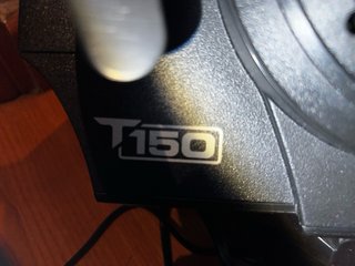 Volante Thrustmaster T150 PS4