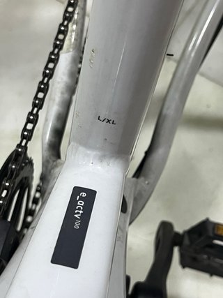Bicicleta Eléctrica Blanca