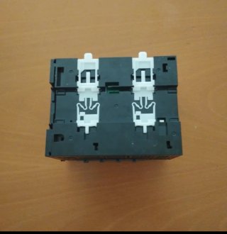 PLC Omron NX1P2-9024DT1