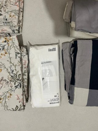 Lote ropa de cama 2 fundas, 1 sábana y protector