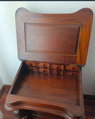 Escritorio antiguo estilo Dabavenportde madera con
