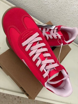 Zapatillas Fila Rojas y Rosas Talla 41