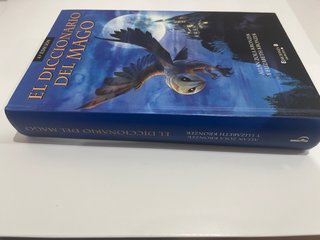 El Diccionario Del Mago **Castellano** Universo...