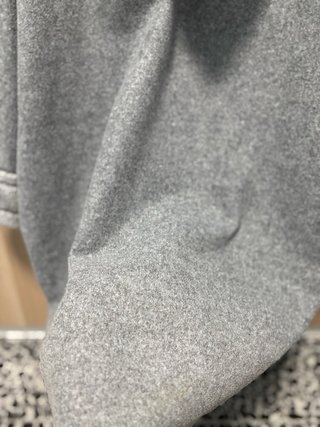 Giubbotto oversize con cappuccio e pelliccia