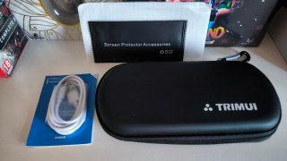 Trimui Smart Pro Negra + Funda y Cristal