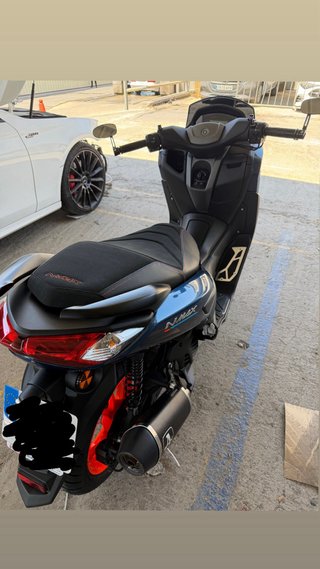 Yamaha NMAX Maxi Scooter Azul/Negro