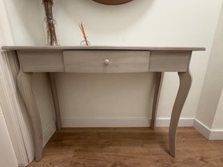 Aparador estilo provenzal madera