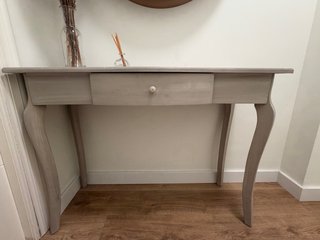 Aparador estilo provenzal madera